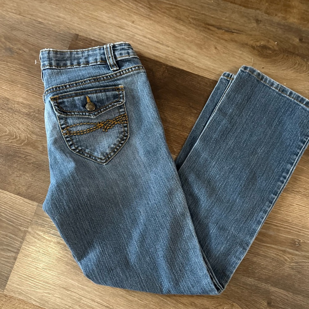 Squeeze Women's Straight Leg Blue Jeans